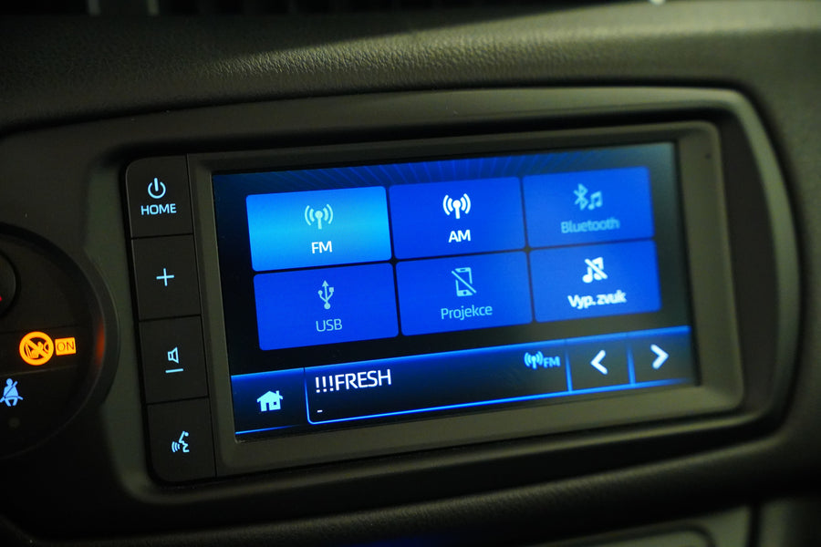 Toyota Yaris 1:5 VVT-i 82kW – foto 21