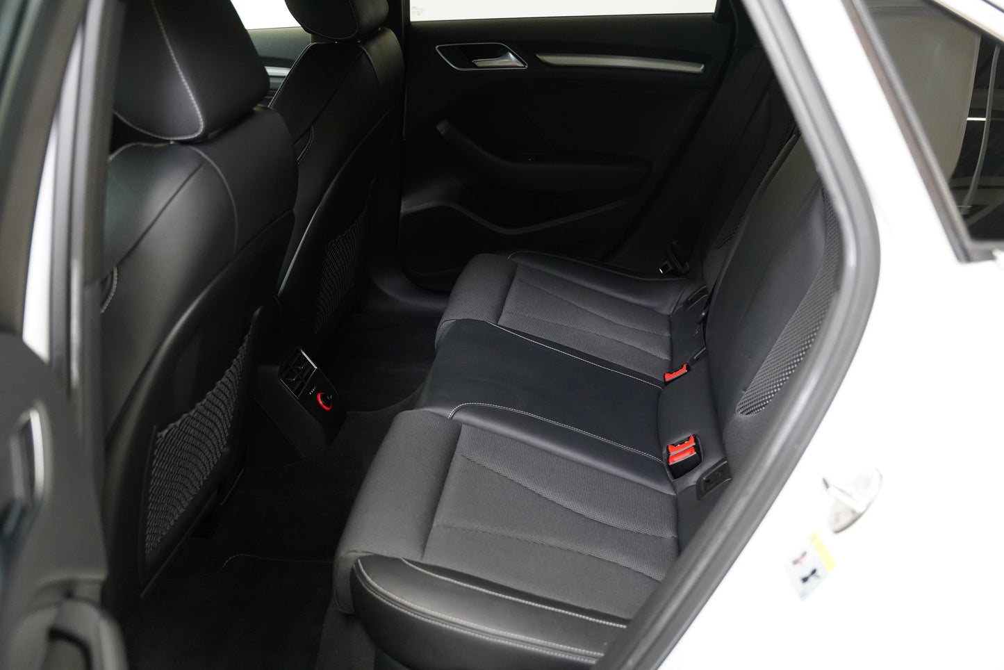 Audi A3 1.4 TFSI 16V 103 kW S line