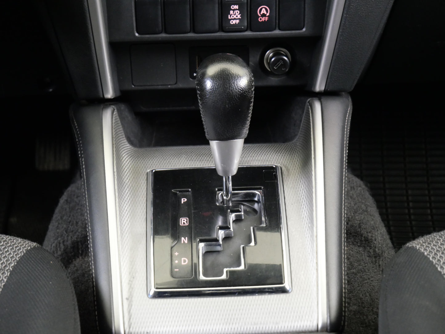 Mitsubishi L200 2.3 DI-D 110 kW AWD