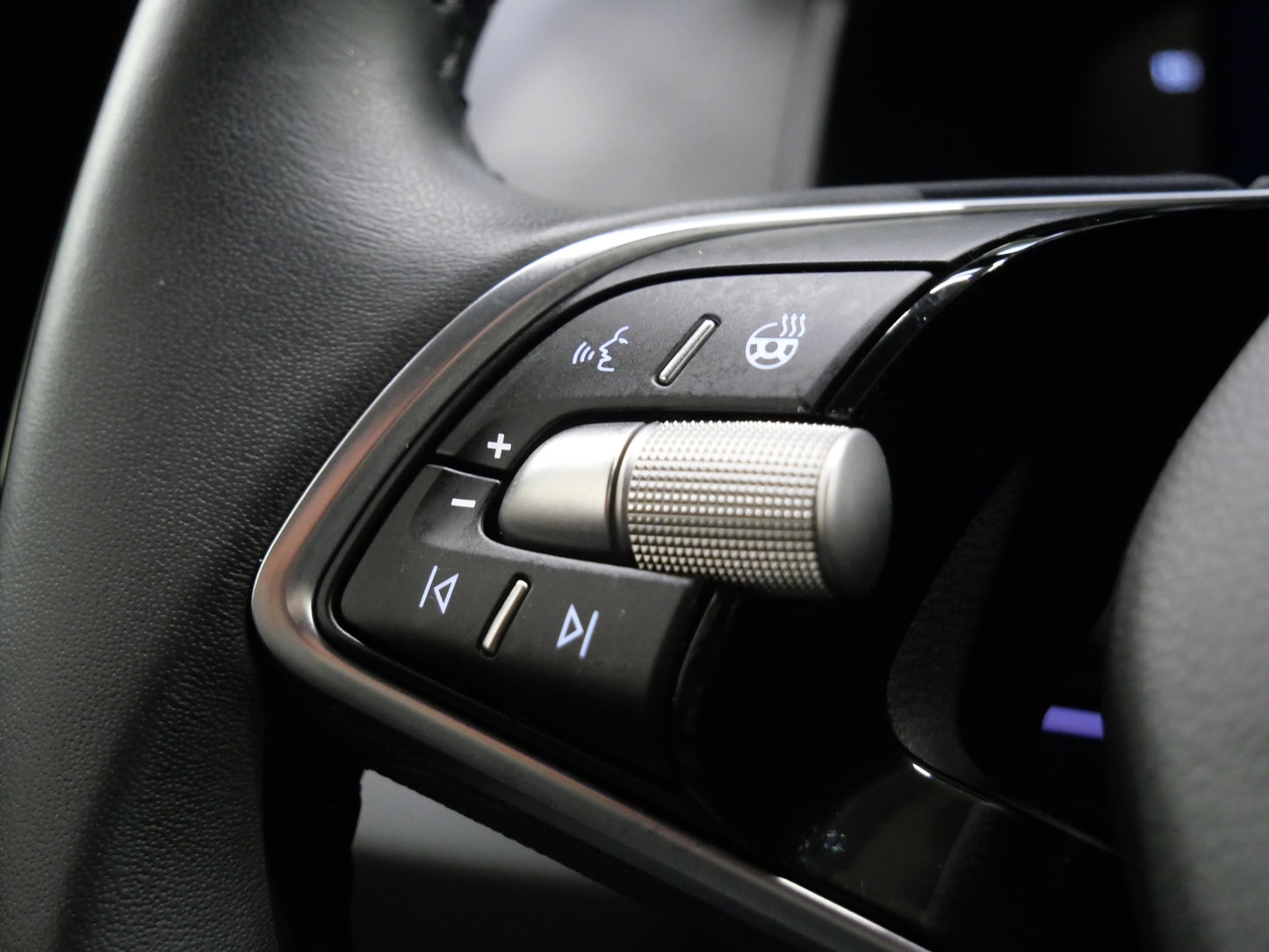 Škoda Karoq 1.5 TSI 110 kW Top Selection