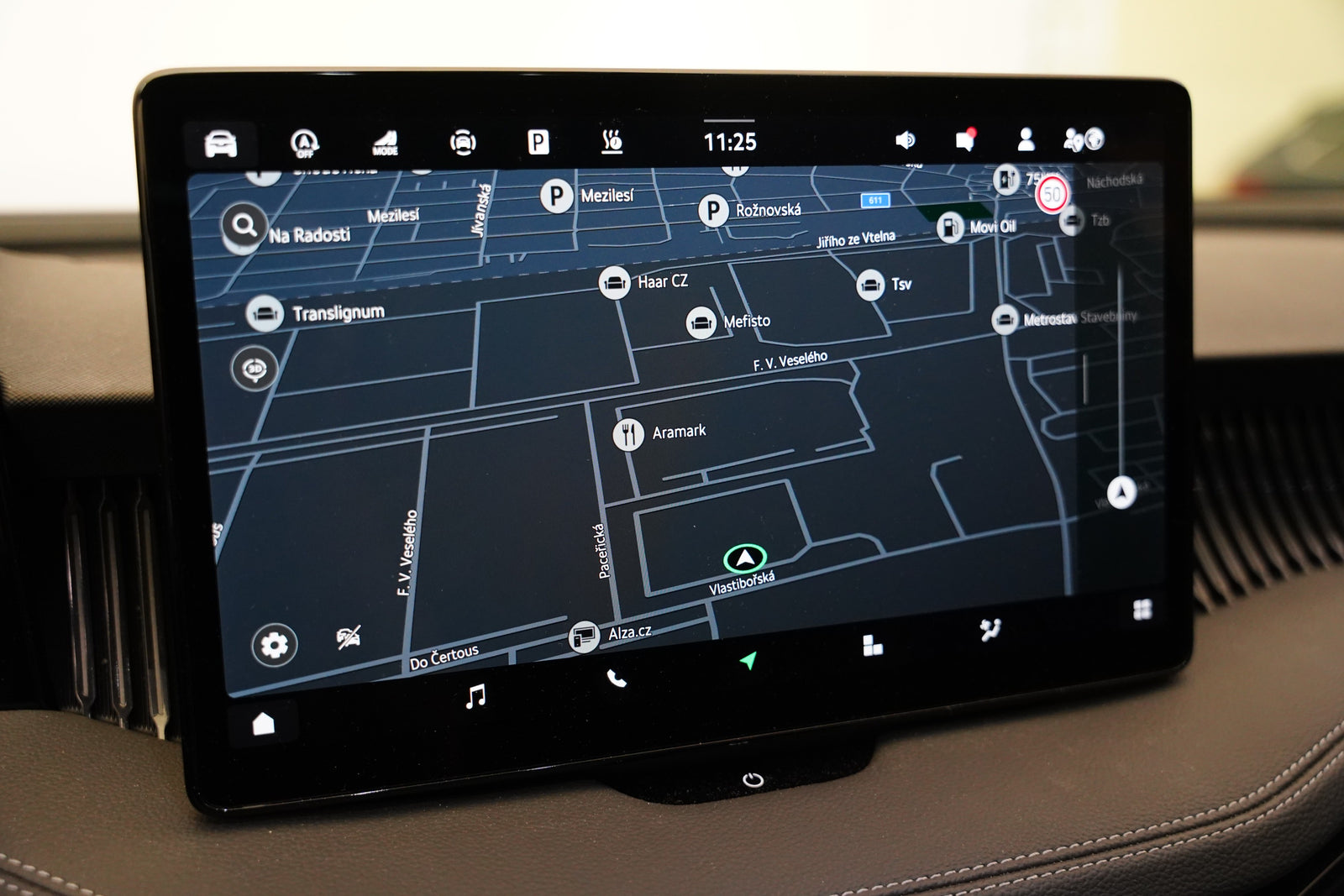 Škoda Superb 2.0 TDI 142 kW DSG 4x4 L&K – foto 21
