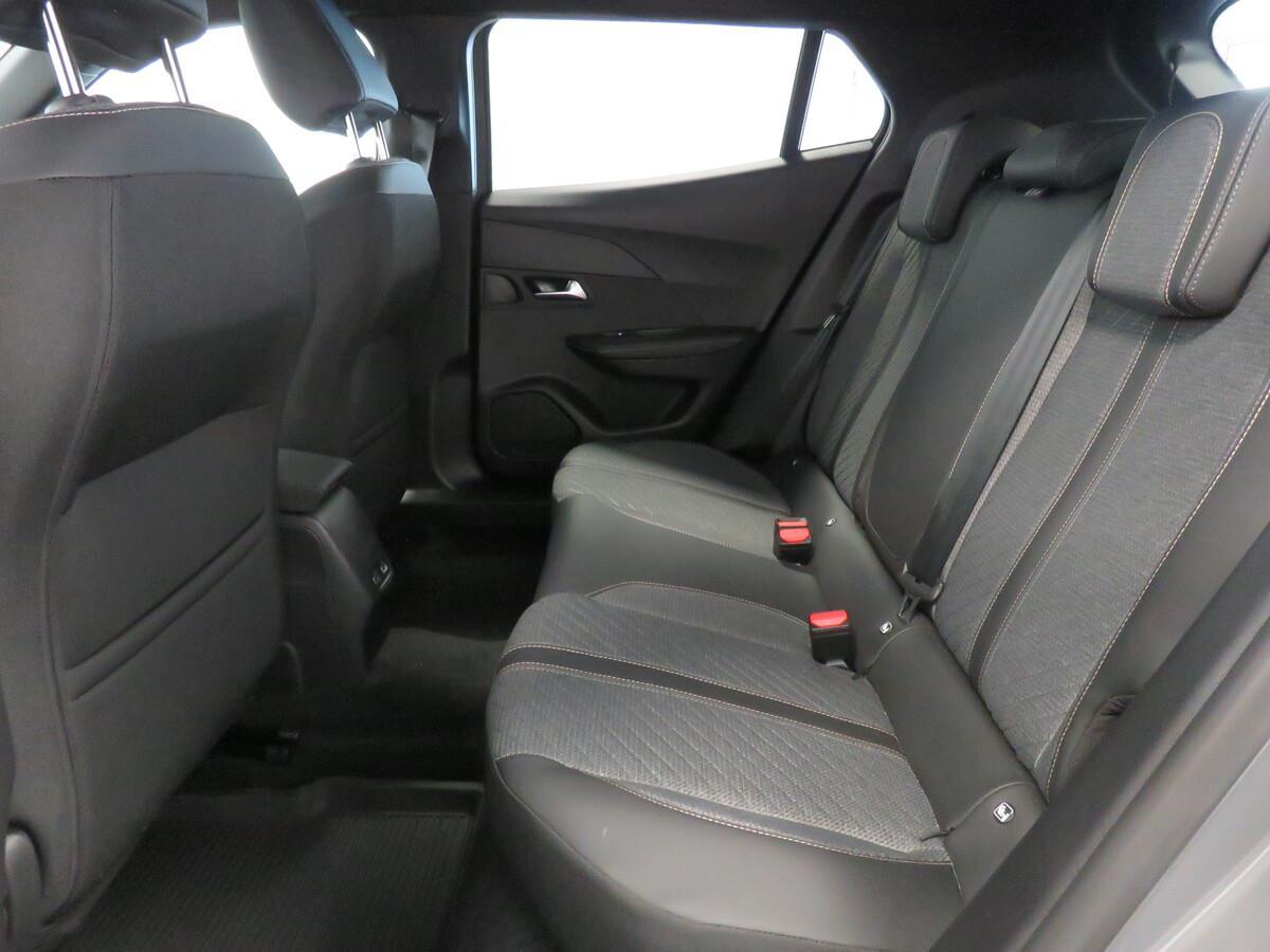 Peugeot 2008 1.2 PureTECH 96 kW Allure