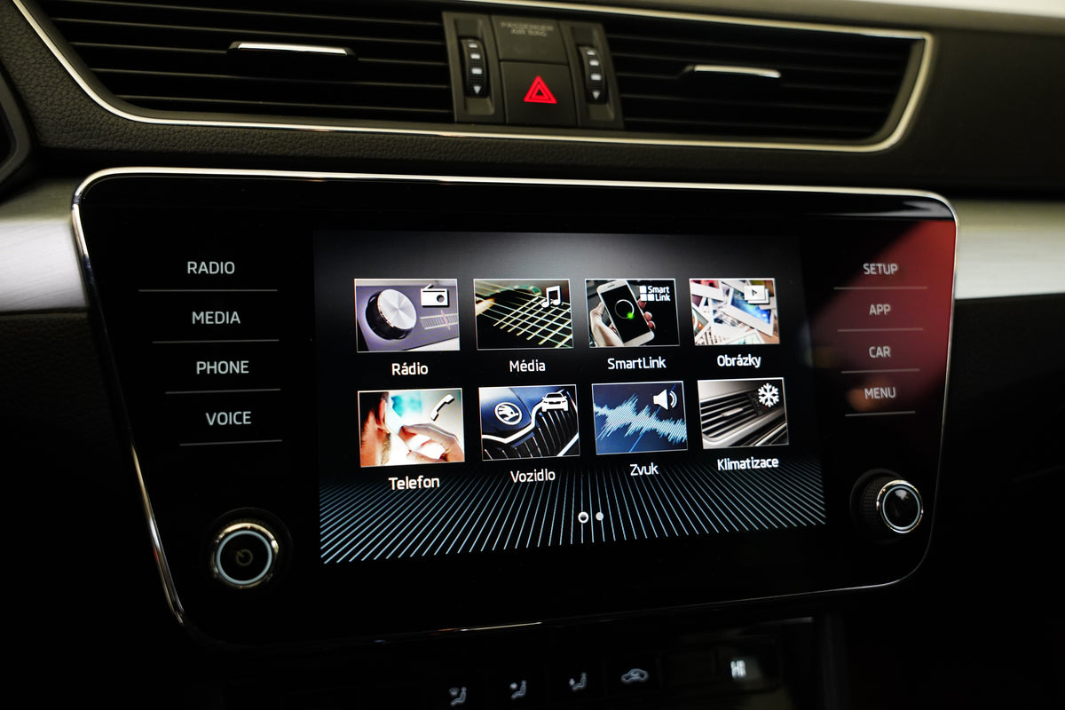 Škoda Superb 2.0 TDI 110 kW – foto 21