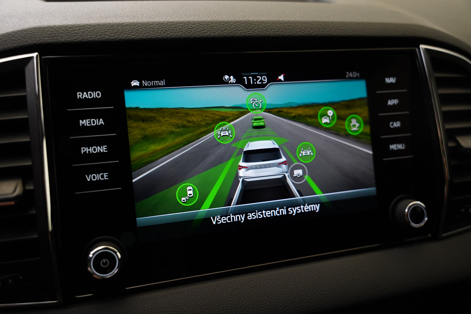 Škoda Karoq 1.5 TSI 110 kW Top Selection – foto 21