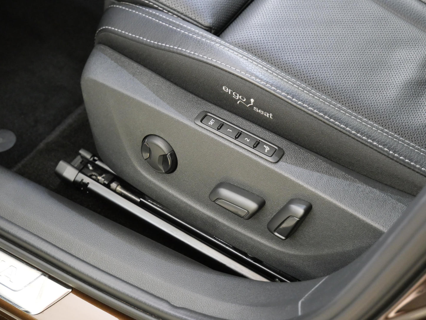 ŠKODA Octavia 2.0 TDI 110 kW Excl. Selection