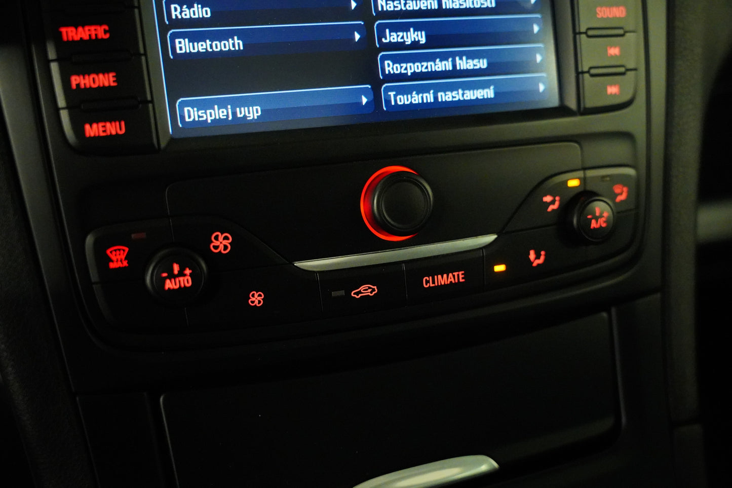 Ford S-MAX 2.0 TDCI 110 kW