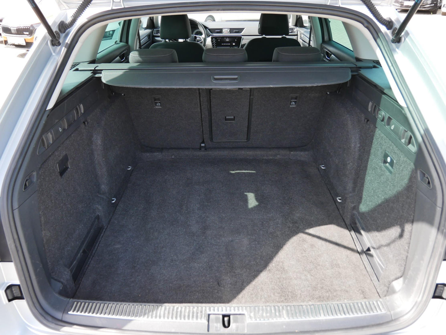 Škoda Superb 2.0 TDI 147kW Style