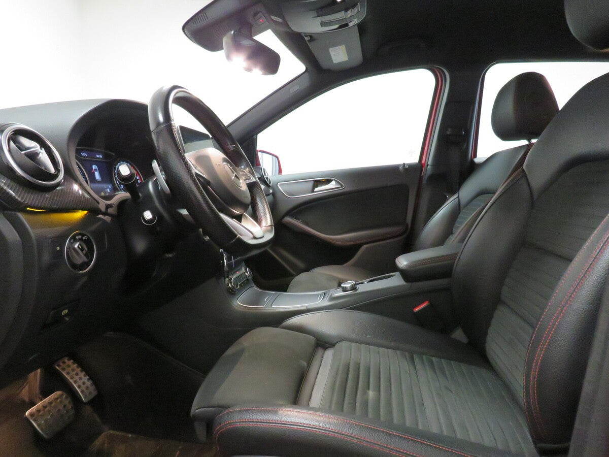 Mercedes-Benz Třídy B 2.0 155kW 4MATIC DCT