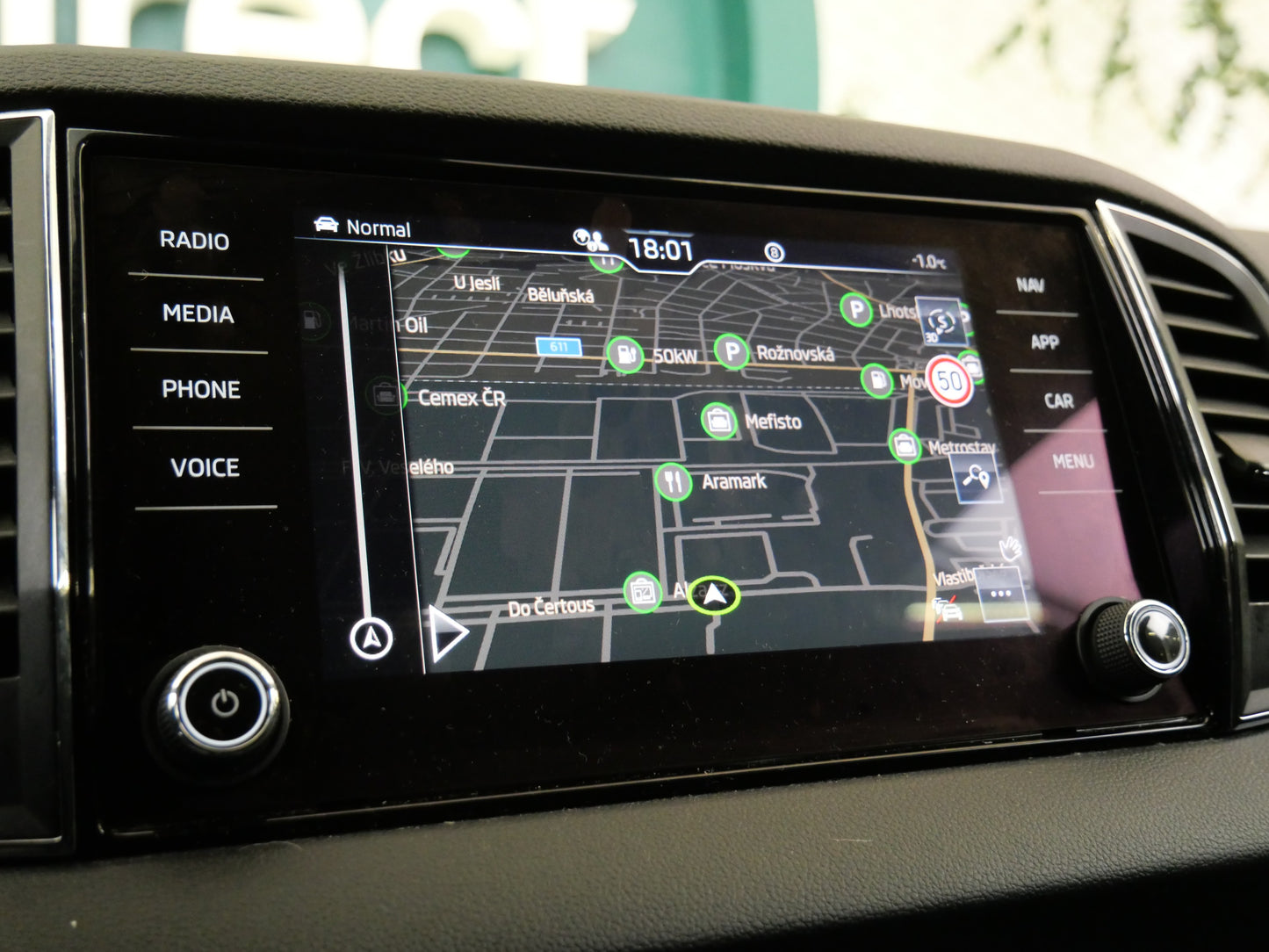 Škoda Karoq 1.5 TSI 110 kW Top Selection