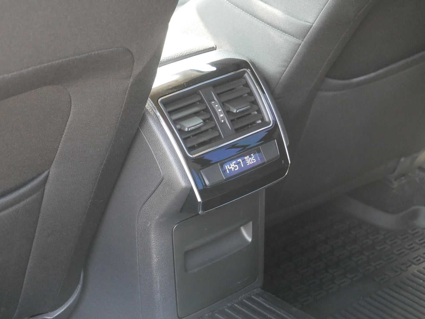 Škoda Superb 2.0 TDI 110 kW Ambition Plus