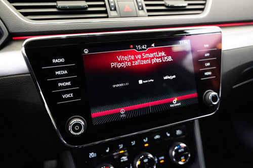 Škoda Superb 2.0 TDI 110 kW Style – foto 21
