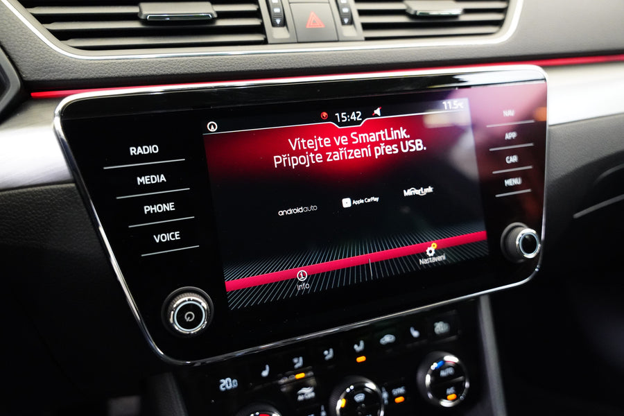 Škoda Superb 2.0 TDI 110 kW Style – foto 21