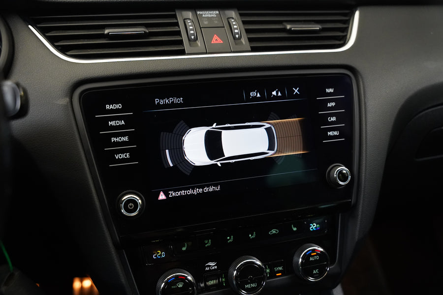 Škoda Octavia 2.0 TDI 135 kW RS – foto 21