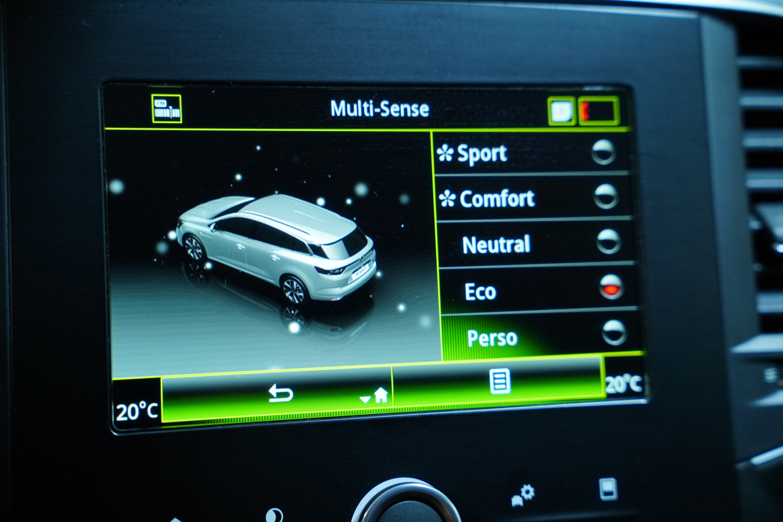 Renault Mégane 1.5 DCI 85 kW – foto 22