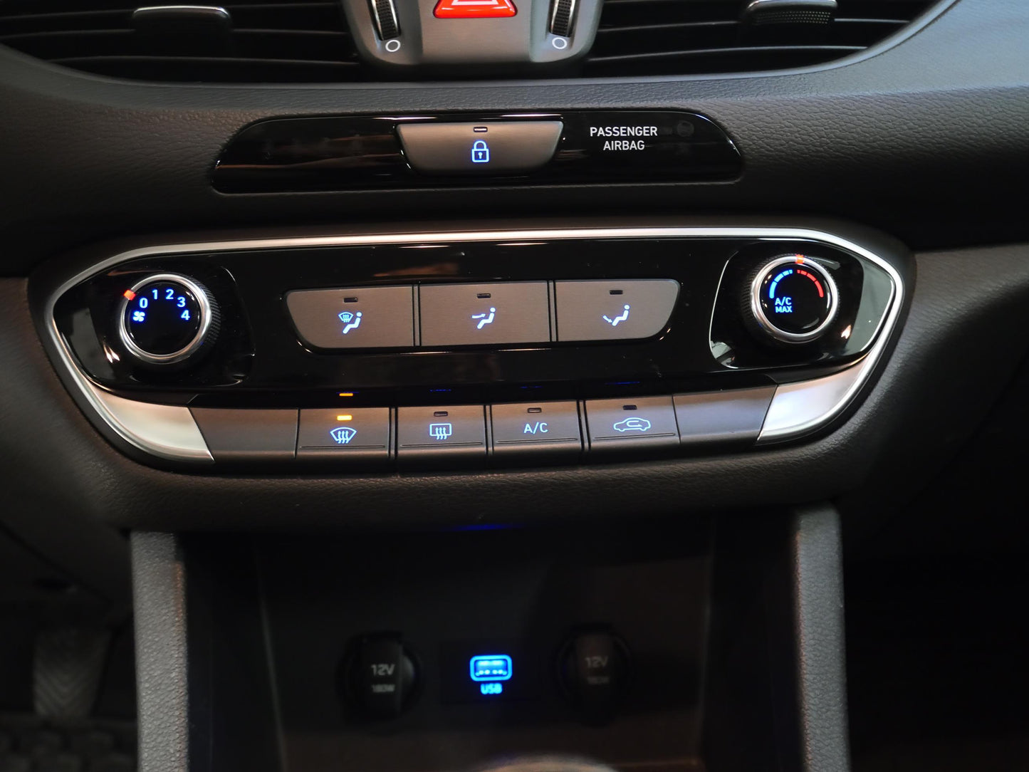 Hyundai i30 1.0 T-GDI 88 kW Start Plus