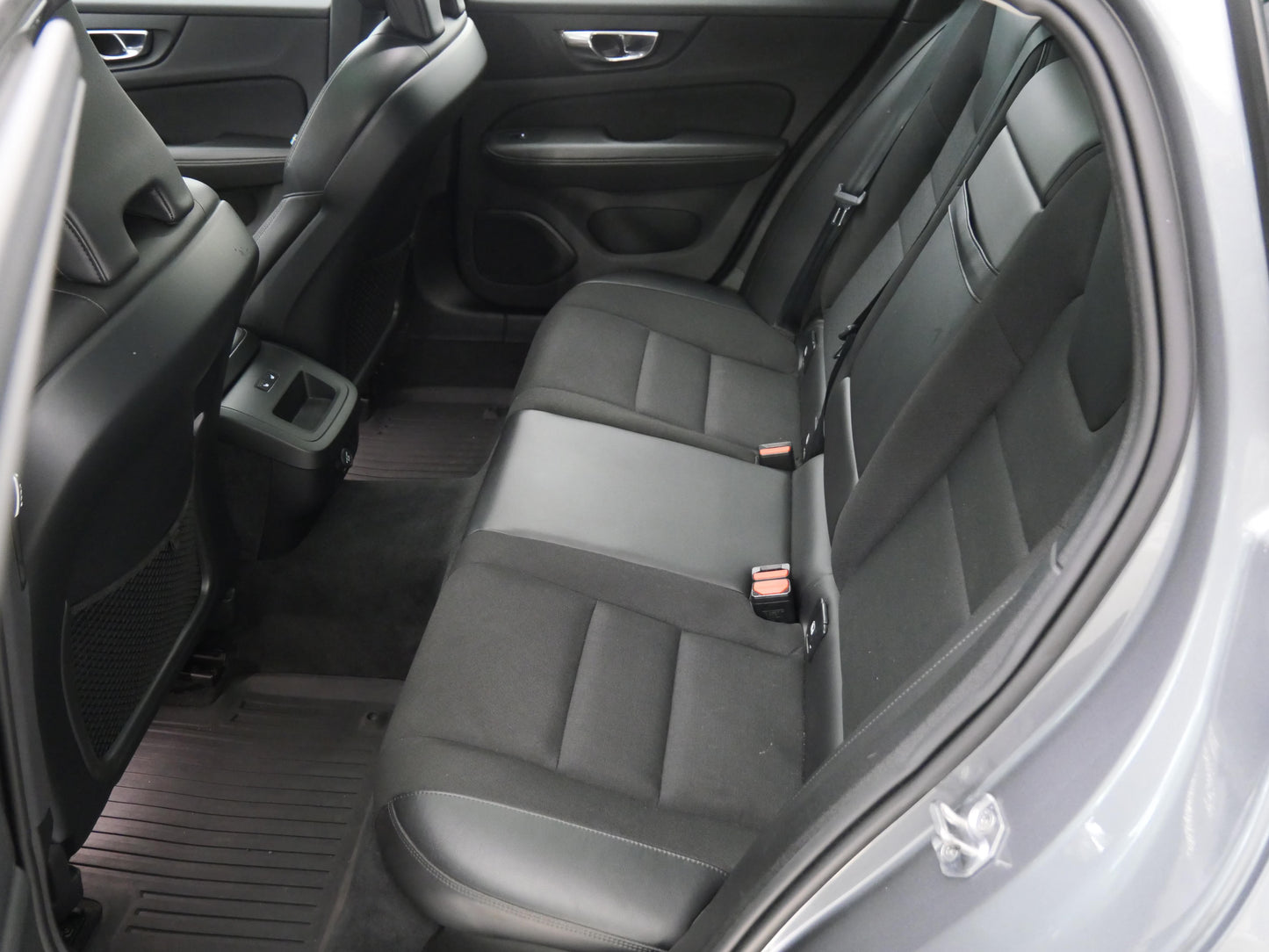 Volvo V60 2.0 D4 140 kW