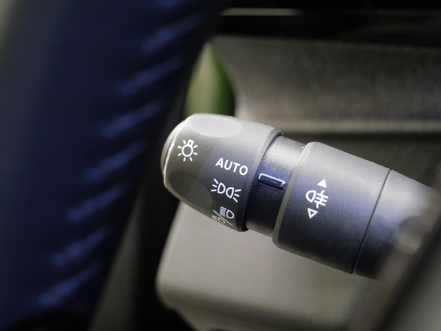 Peugeot 308 1.5 BHDi 96kW EAT8 Allure Pack