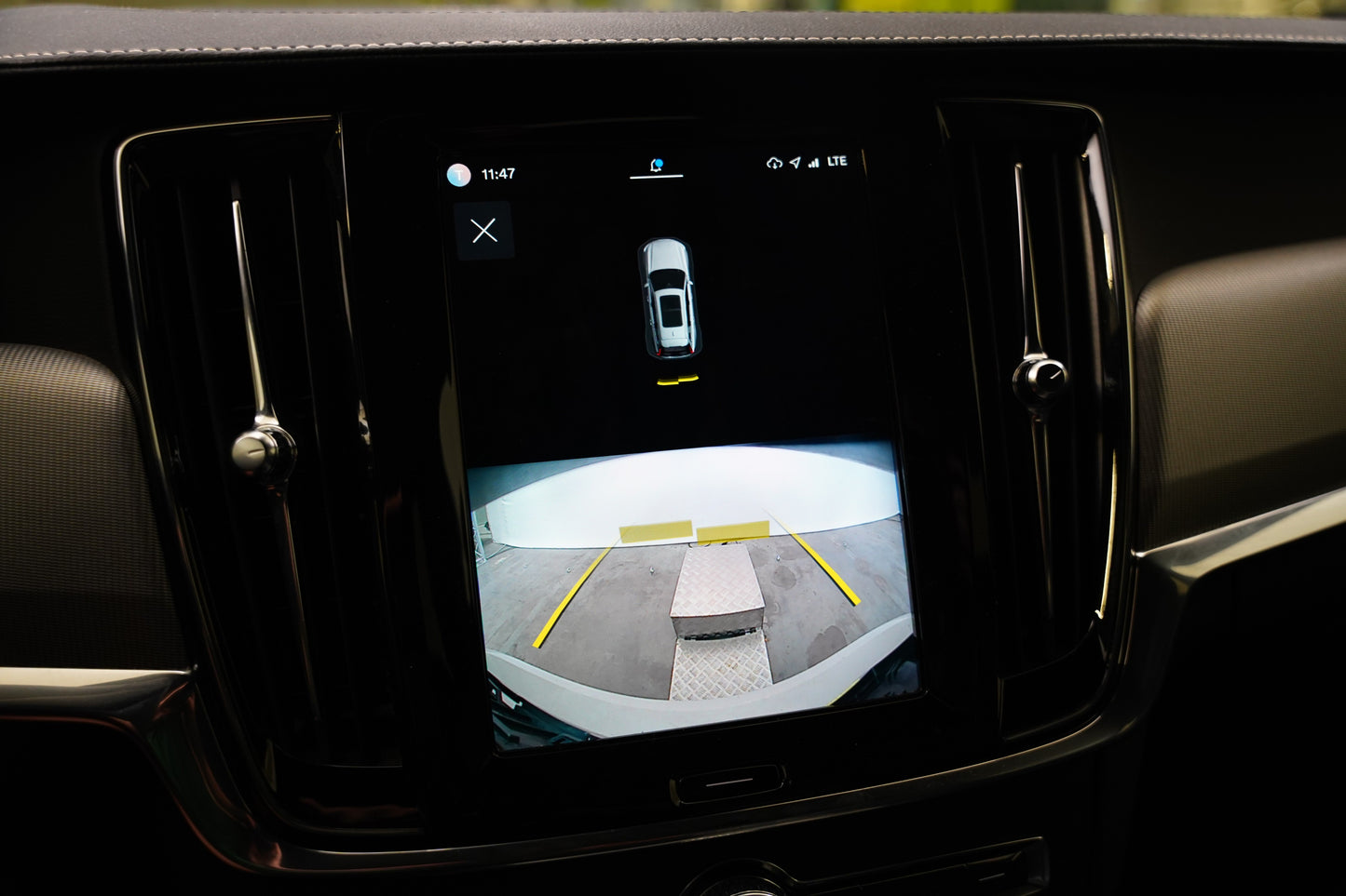 Volvo V90 2.0 B4 145 kW R-Design