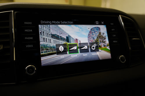 Škoda Karoq 1.5 TSI 110 kW Top Selection – foto 21