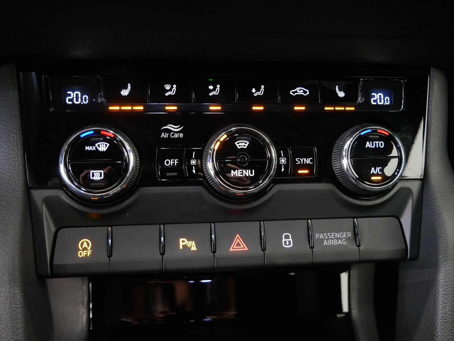 Škoda Karoq 1.5 TSI Sportline