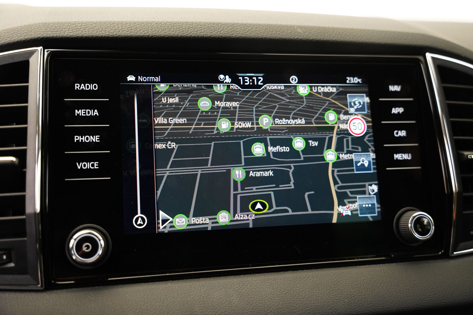 Škoda Karoq 1.5 TSI 110 kW Top Selection – foto 21