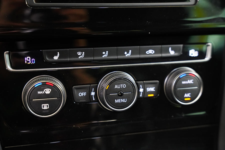 Volkswagen Golf 2.0 TSI 221 kW 4Motion R – foto 21