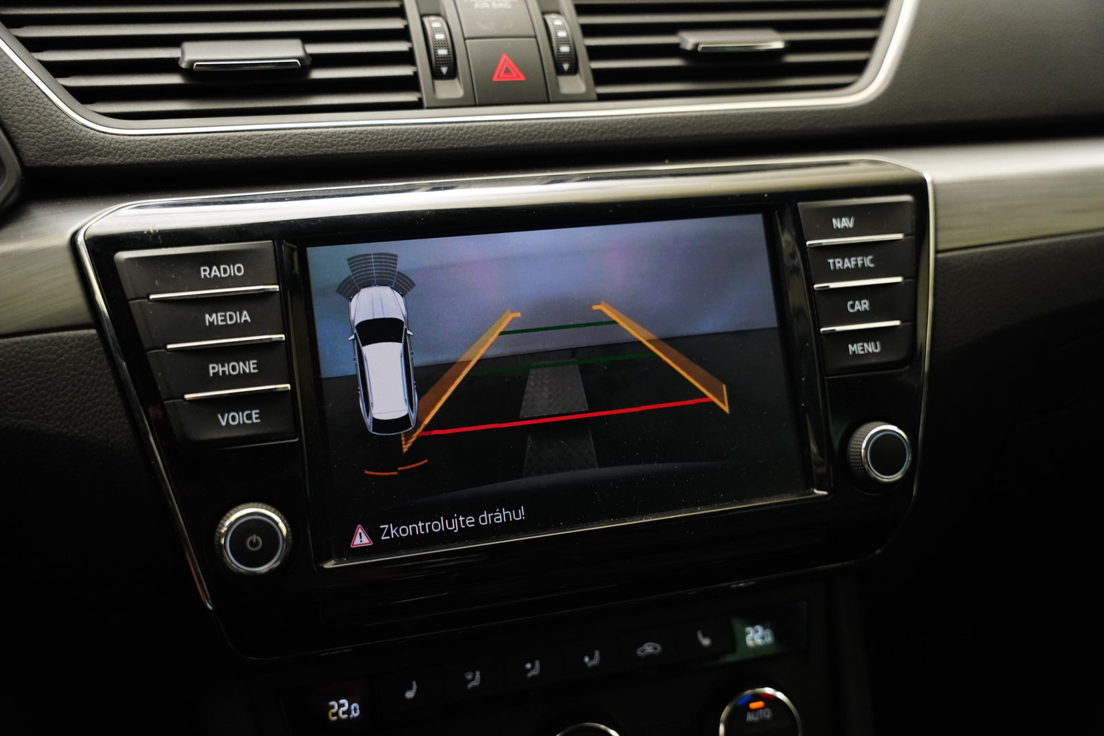 Škoda Superb 1.8 TSI 132 kW Style – foto 21