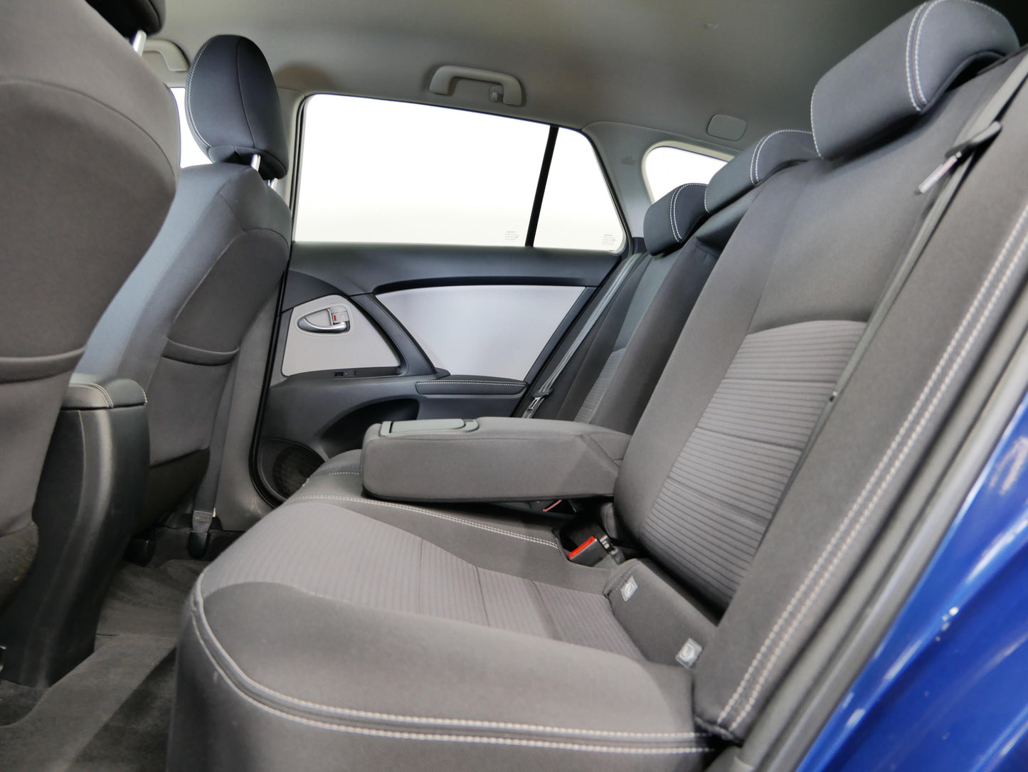 Toyota Avensis 1.6 82 kW Business