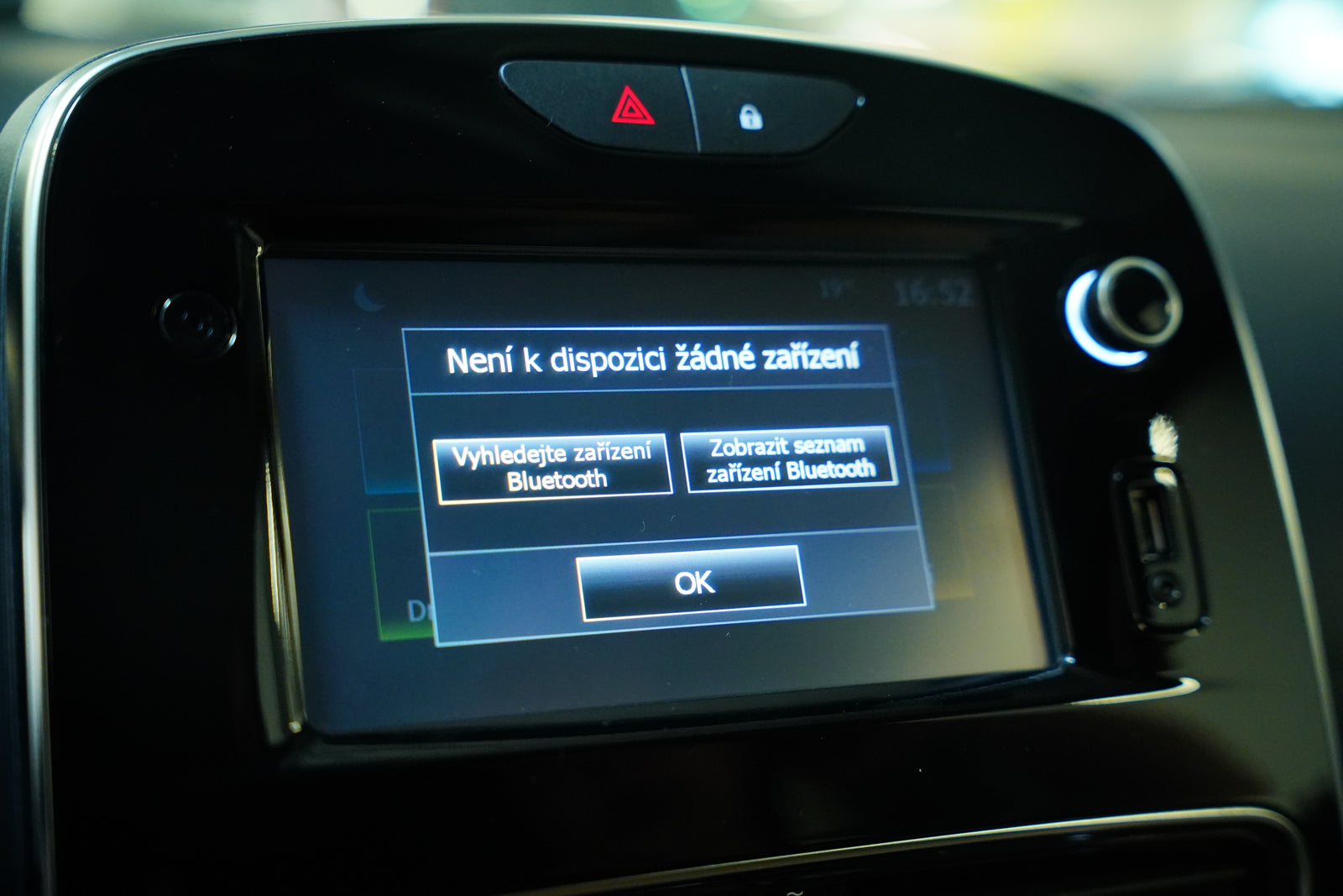 Renault Clio 1.2 i 54 kW Limited – foto 22