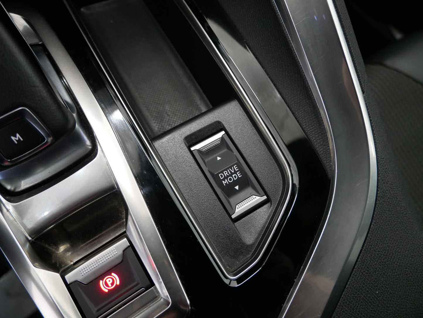Peugeot 3008 1.2 PureTech 96kW GT