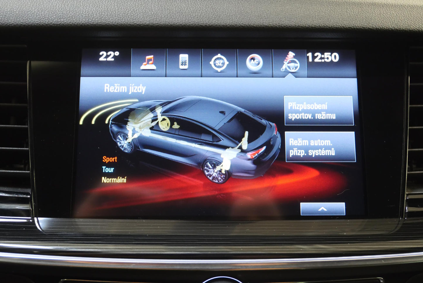 Opel Insignia Country Tourer 2.0 SIDI 191 kW