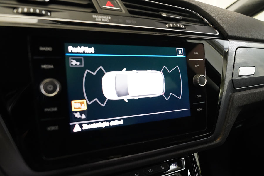 Volkswagen Touran 2.0 TDI 140 kW R-Line – foto 6