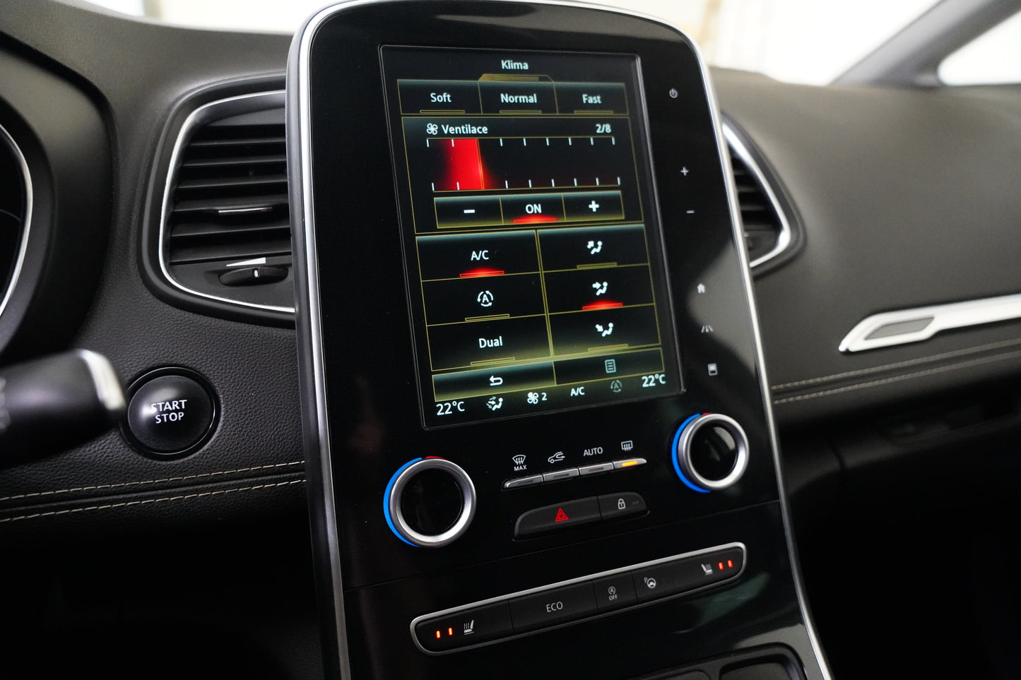 Renault Grand Scénic 1.2 TCe 97 kW Energy BOSE
