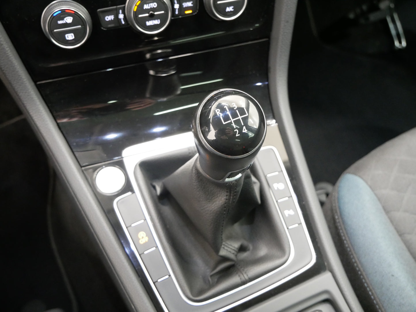Volkswagen Golf 1.6 TDI 85 kW IQ-DRIVE