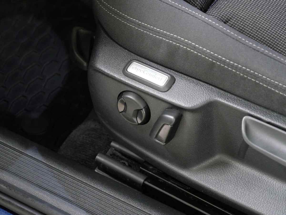 Volkswagen Passat 1.6 TDI 88 kW Comfortline – foto 21