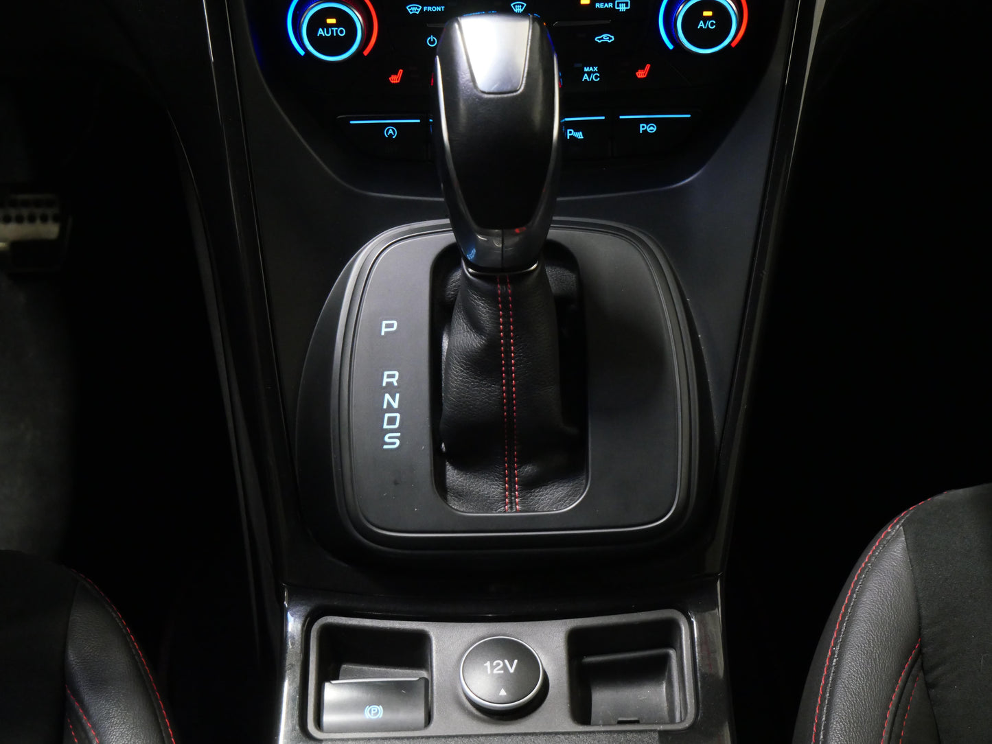 Ford Kuga 2.0 TDCI 110 kW ST-Line 4x4