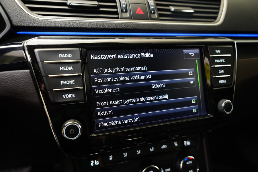 Škoda Superb 2.0 TDI 140 kW 4x4 L&K – foto 21