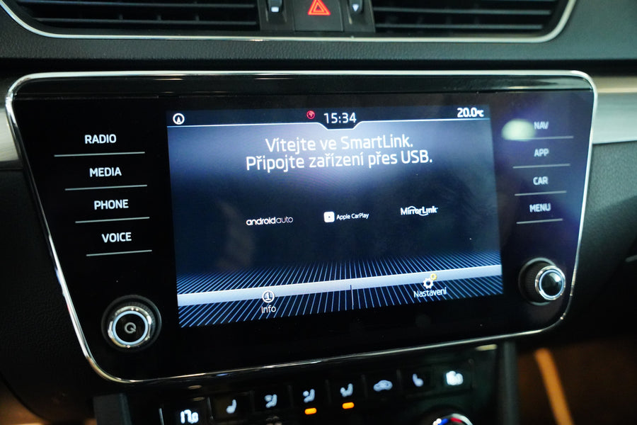 Škoda Superb 2.0 TDI 110 kW Style DSG – foto 21