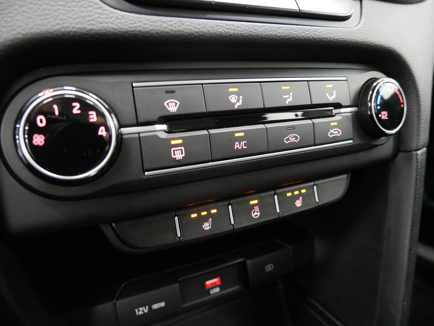 Kia Ceed 1.0 T-GDI 88 kW Spin