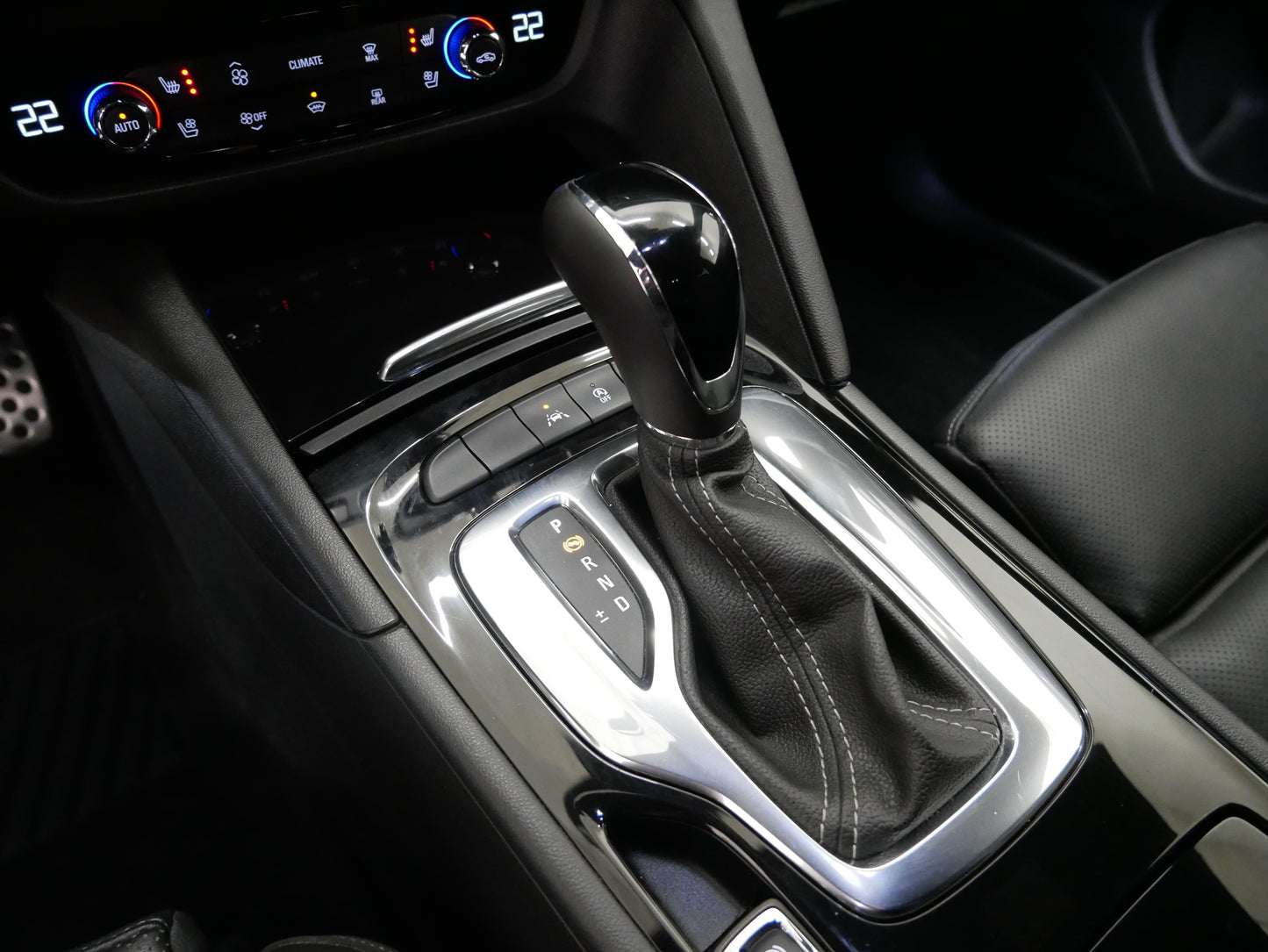 Opel Insignia 2.0 CDTi 128 kW ST Ultimate