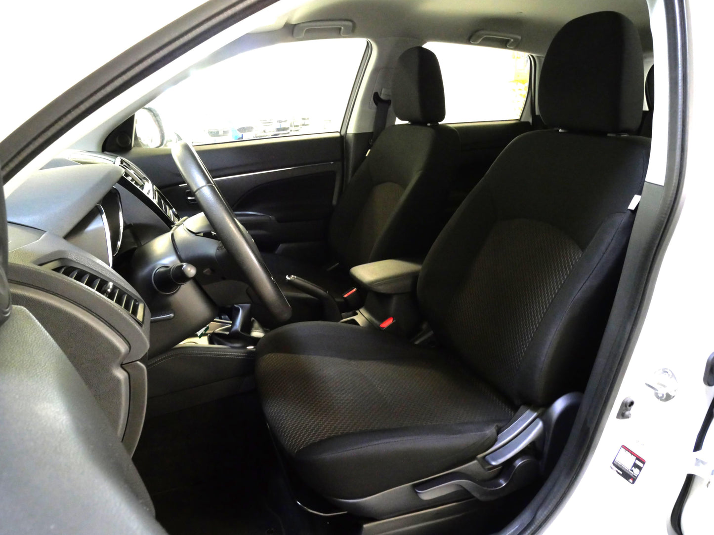 Mitsubishi ASX 2.0i INVITE 110 kW