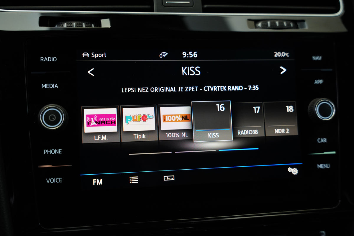 Volkswagen Golf 2.0 TDI 135 kW GTD – foto 21
