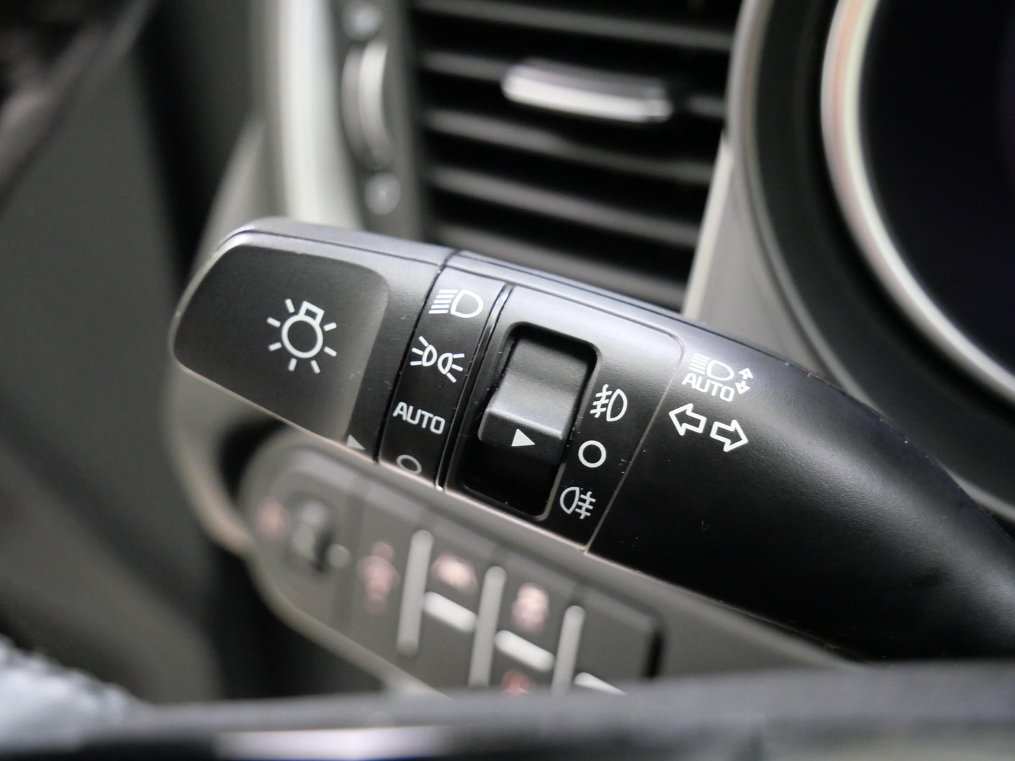 Kia Cee´d 1.5 T-GDI 117 kW Spin