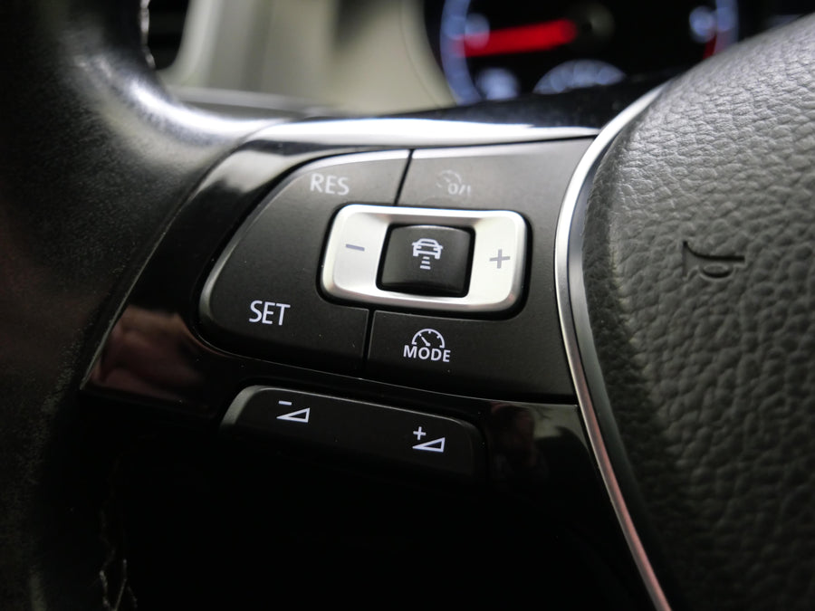 Volkswagen Golf 1.6 TDI 81 kW Lounge – foto 21