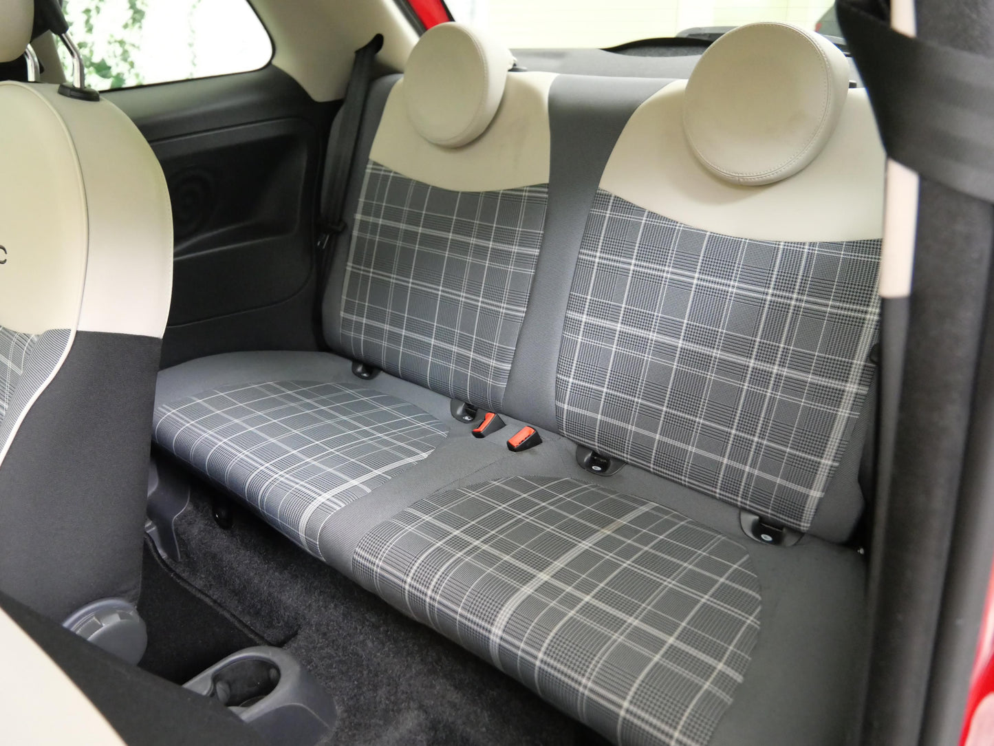 Fiat 500 1.2 i 51 kW Lounge