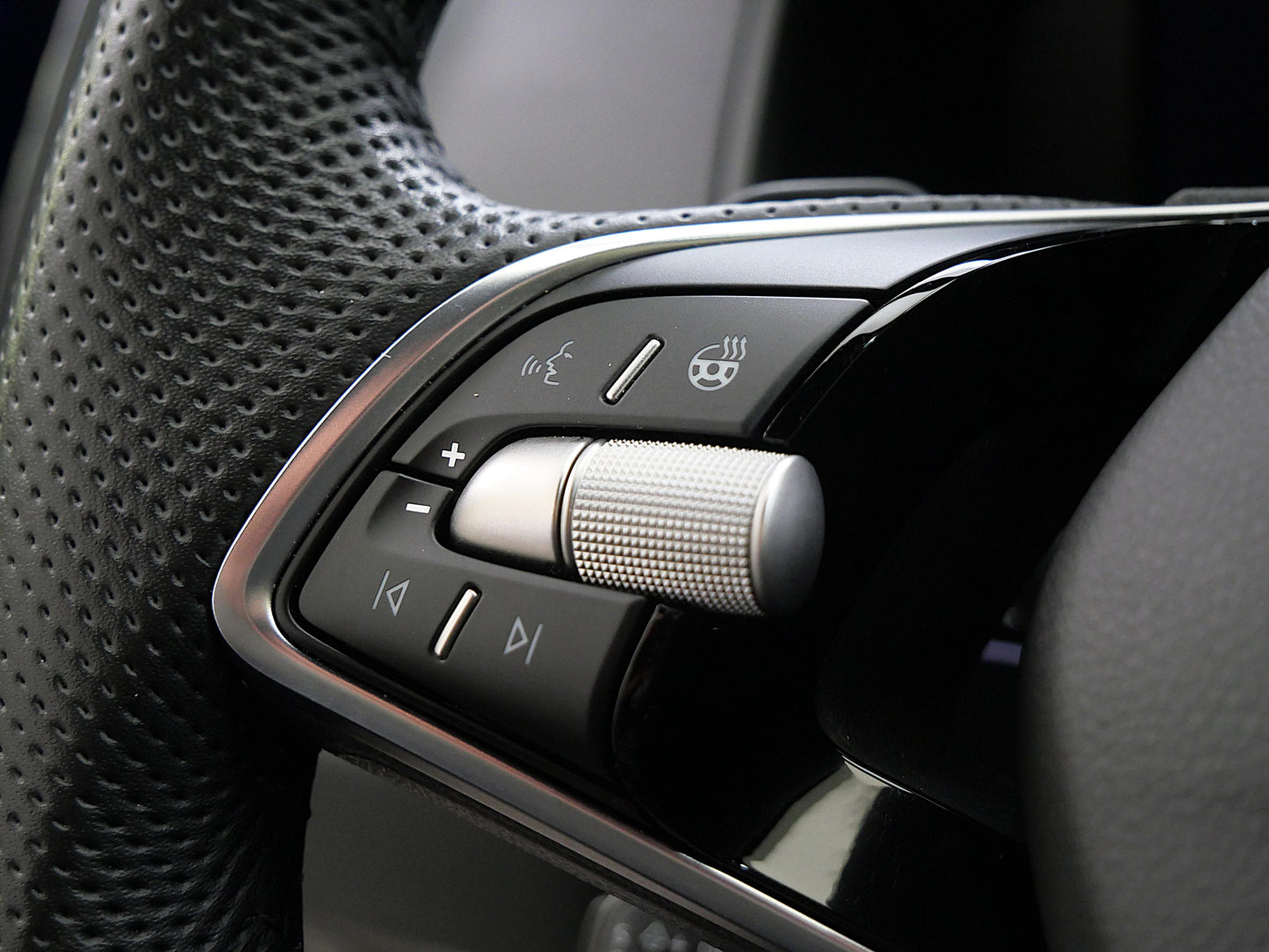 Škoda Karoq 1.5 TSI 110 kW Sportline