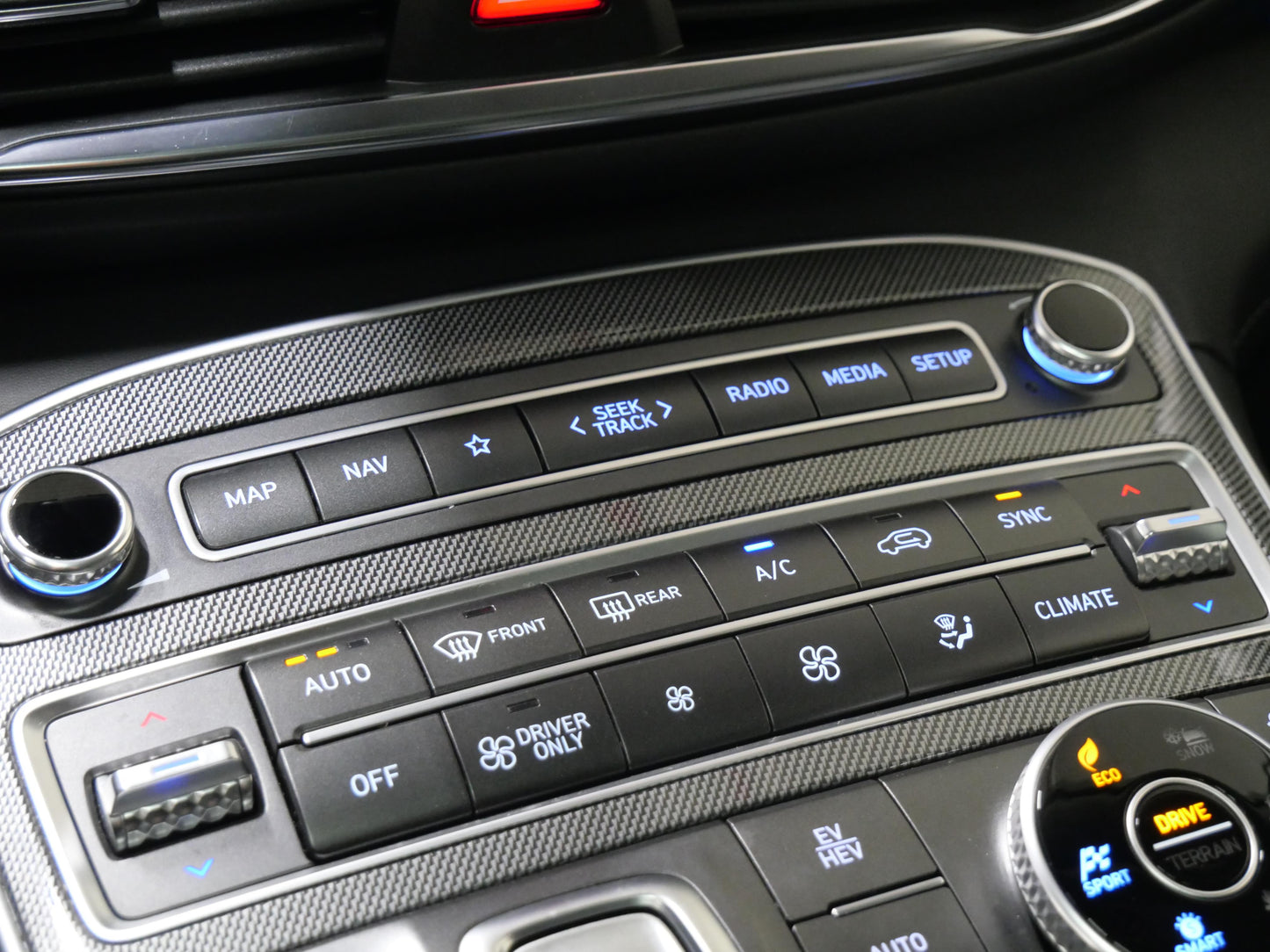 Hyundai Santa Fe 1.6 T-GDI PHEV 132 kW