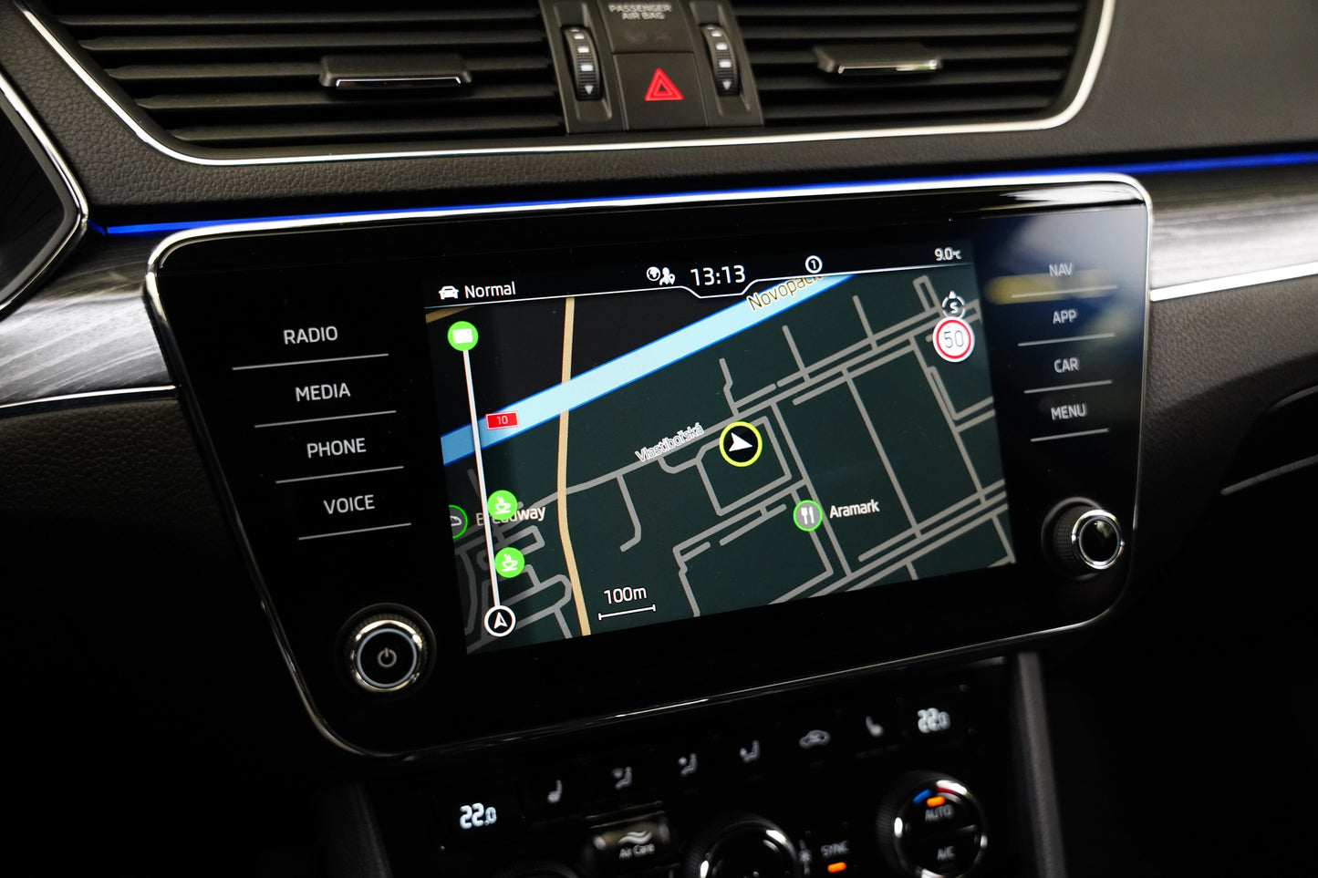 Škoda Superb 2.0 TDI 110 kW DSG Style Plus