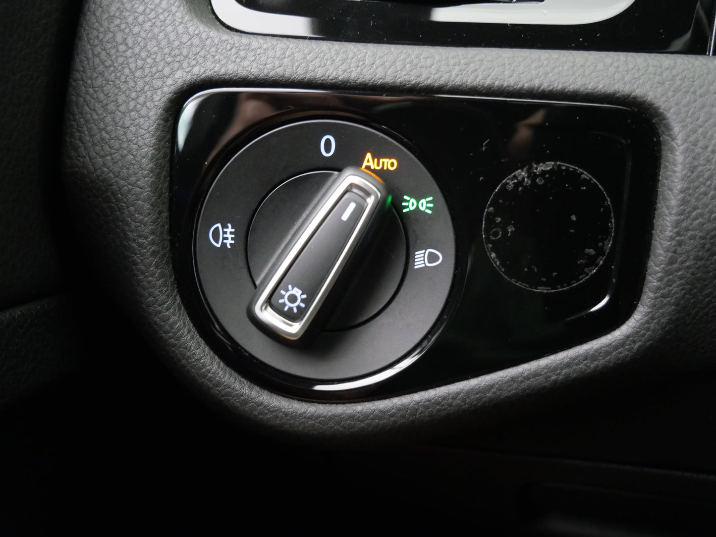 Volkswagen Golf 2.0 TSI 221 kW 4Motion "R"