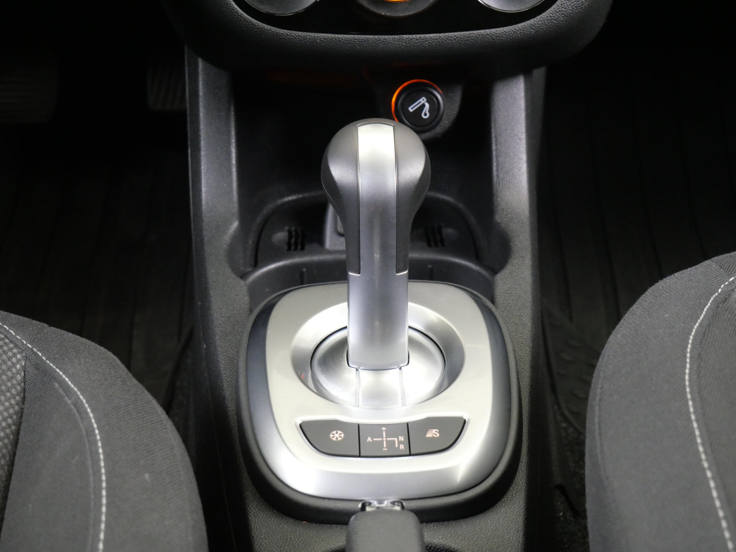 Opel Corsa 1.2i 63 kW Easytronic